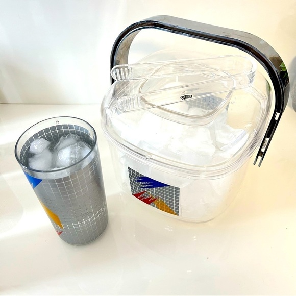 Vintage Cameleon lucite MCM clear acrylic Ice bucket with 4 tall water glasses - Picture 9 of 10